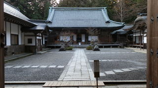 吉田兼好の「徒然草」に出て来る四季講堂（元三大師堂）