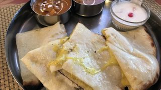 もちもちチーズナン