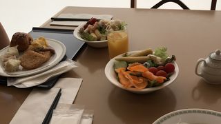 宿泊者の朝食会場