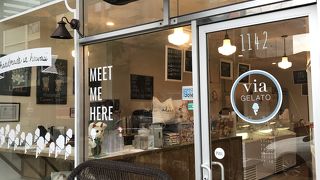 ロコもおすすめ　Via GELATO