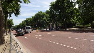 大きな広い通り