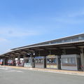 お土産がたくさん。海の見える道の駅