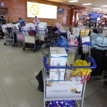 ハッジの方の荷物