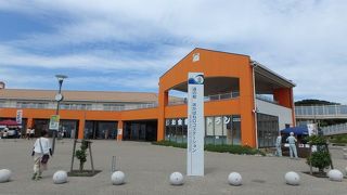 駐車場がありません・・・。