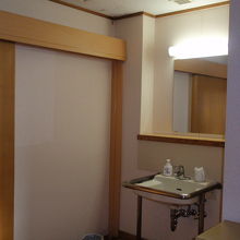 バリアフリ－でどこもかしこも広々。