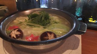 カウンター席からは美しい夜景が見えます