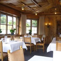 朝食のレストラン