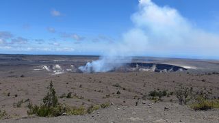 キラウエア火山の噴火口を見に行ってきました!!