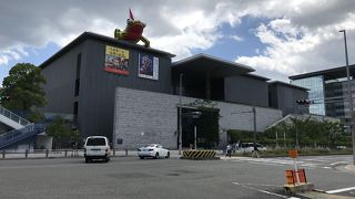 「ベルギー奇想の系譜展」