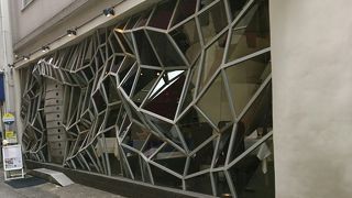 外観が特徴的なお店