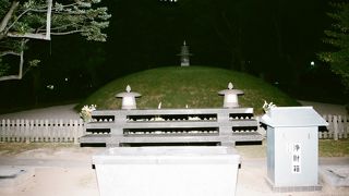 広島市戦災死没者供養塔に始まりました。