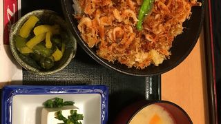 桜エビのかき揚げ