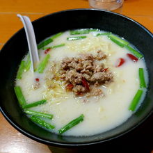 とんこつ台湾ラーメン