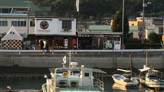 荷物預かり所有り