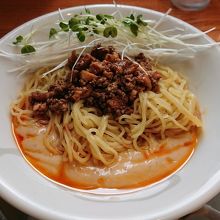 汁ありタンタン麺