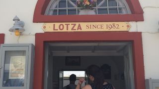 街歩きの休憩に…。