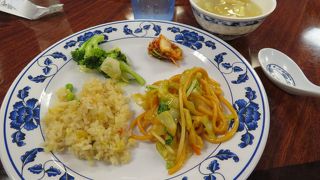 現地ツアーのランチで利用しました。