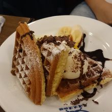 チョコバナナワッフル