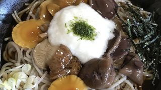 安曇野の田園地帯のど真ん中にあるお蕎麦屋さん