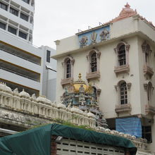 スリ クリシュナン寺院 