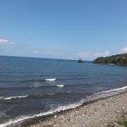 青海川駅の目の前にあった海水浴場でした。