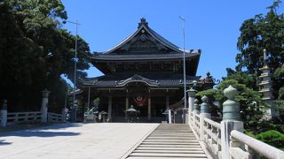 豊川駅から1時間で参拝して来ました。