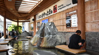 乗り換えの待ち時間に