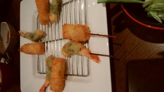 築地市場の駅のすぐそばのビルの地下