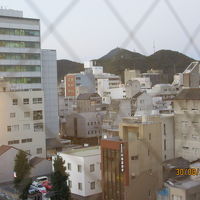 部屋から岐阜城が臨めた。