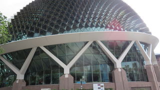 文化複合施設・・・