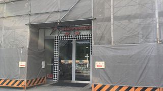 巨大なSA　バイク乗りは別に楽しみが！