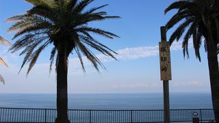 景色はたいしたことはないですが、絶好のドライブコース