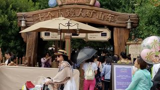 ７人の小人のかわいい映像が見れる！