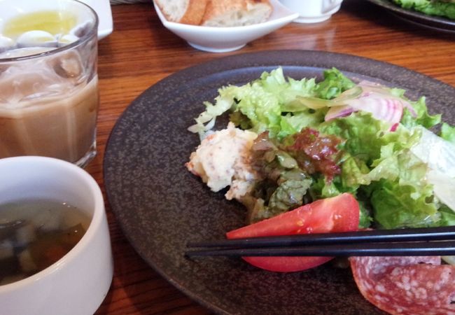 昼間っからワイン呑み放題 ＾m＾