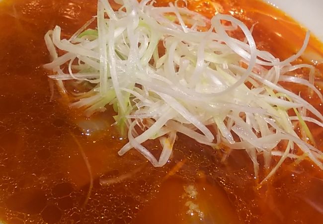 海ほたるで「勝浦タンタン麺」を。