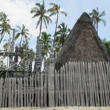 遺跡のような建物