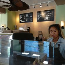 店内スタッフの方