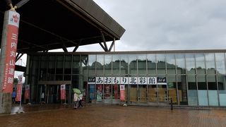 遺跡とともに楽しめます。