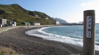 あまり観光的要素はないけどメノウは拾える