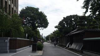 白壁 主税 橦木町並み保存地区の一番北の筋