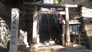 歴史が感じられる神社です