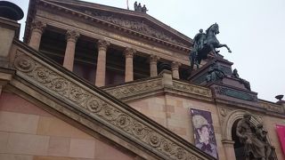 博物館島唯一の美術館