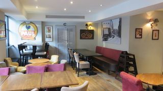 いつも２階にあがり・・・