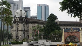 西洋建築？イスラム建築？