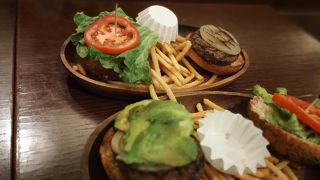 私のハンバーガー1です。