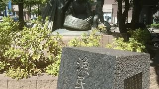 女性の力強さが印象的