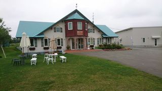 ジェラートおいしいチーズ工房