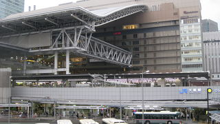 大きく生まれ変わった大阪駅