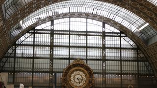 名物の美しい大時計