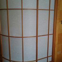 シャワーブースは客室から見るとこのようになっています。